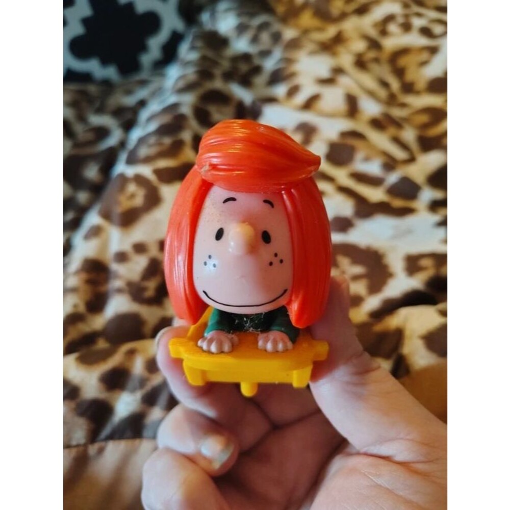 The Peanuts Movie McDonalds Happy Meal Toy Peppermint Patty